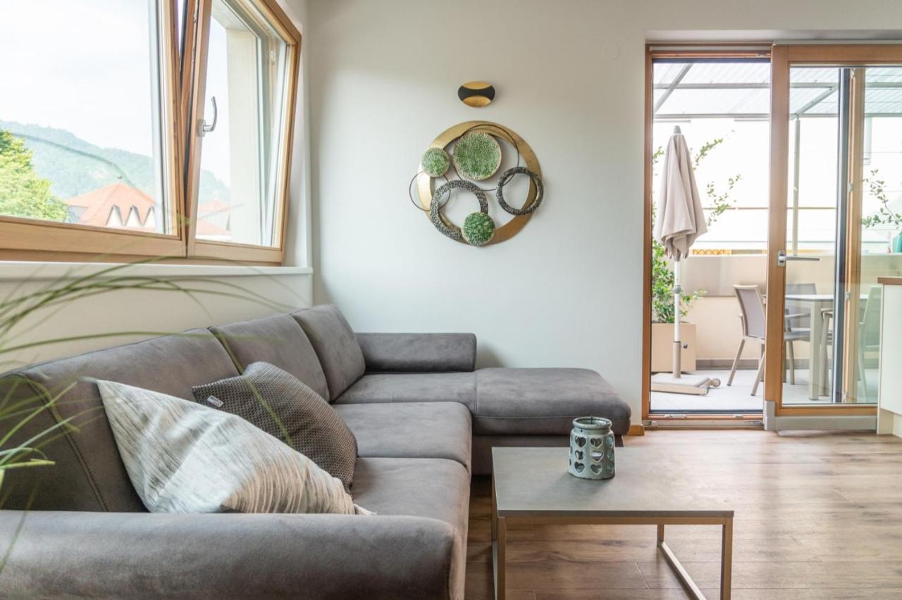 Ferienwohnung Mit Garage, Fahrradraum Und Sehr Grosser Sonnenverwoehnten Terrasse 拉古多 外观 照片