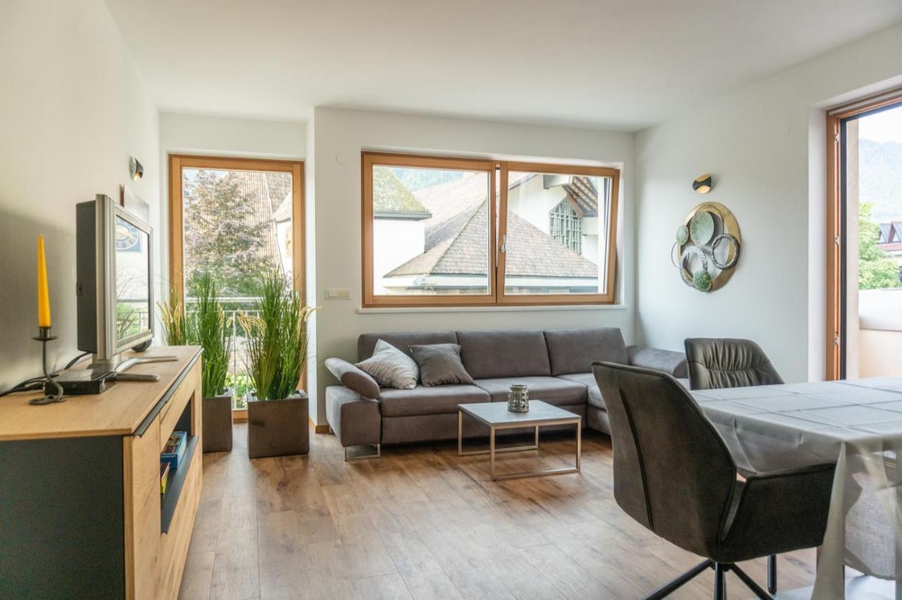 Ferienwohnung Mit Garage, Fahrradraum Und Sehr Grosser Sonnenverwoehnten Terrasse 拉古多 外观 照片