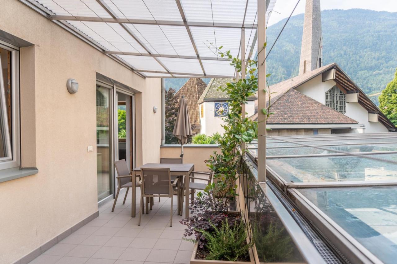 Ferienwohnung Mit Garage, Fahrradraum Und Sehr Grosser Sonnenverwoehnten Terrasse 拉古多 外观 照片